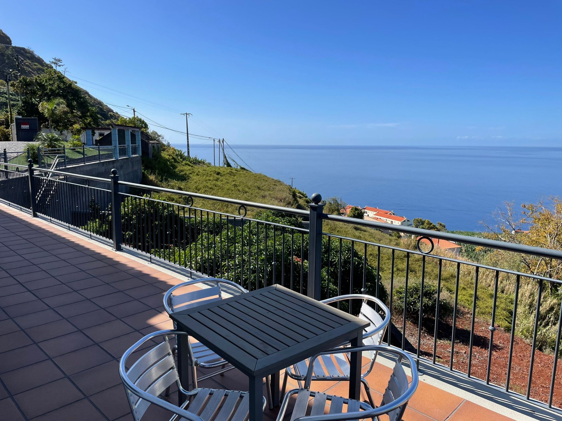 moradia-t4-arco-da-calheta-madeira-atlantico-pro-real-estate