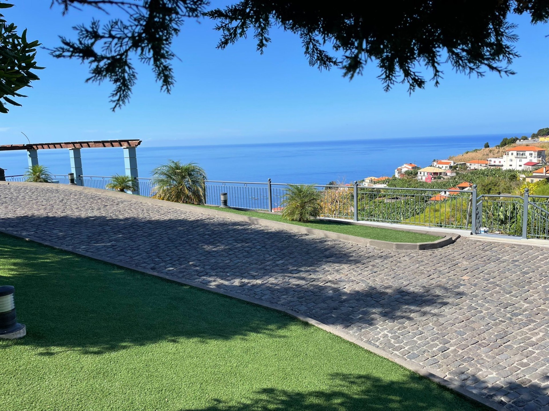 moradia-t4-arco-da-calheta-madeira-atlantico-pro-real-estate