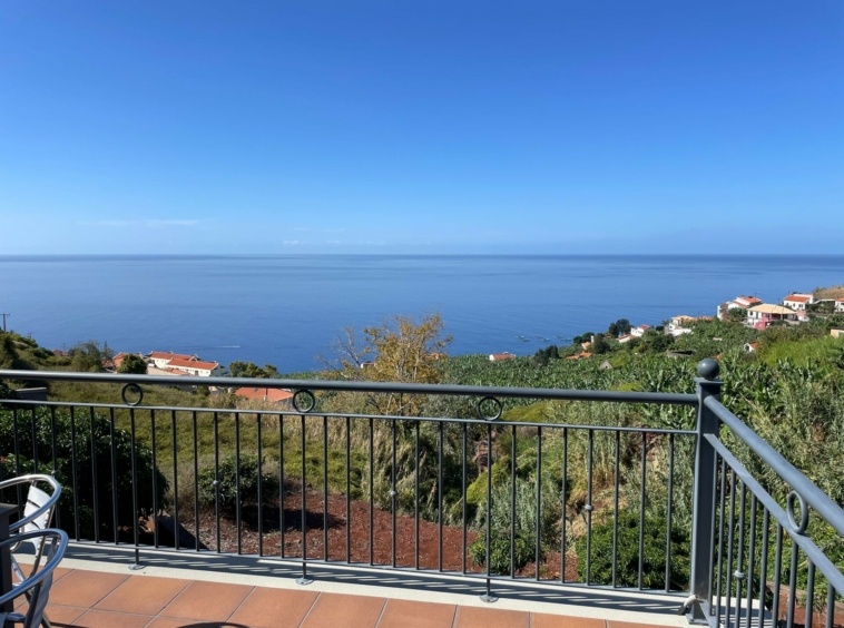 moradia-t4-arco-da-calheta-madeira-atlantico-pro-real-estate